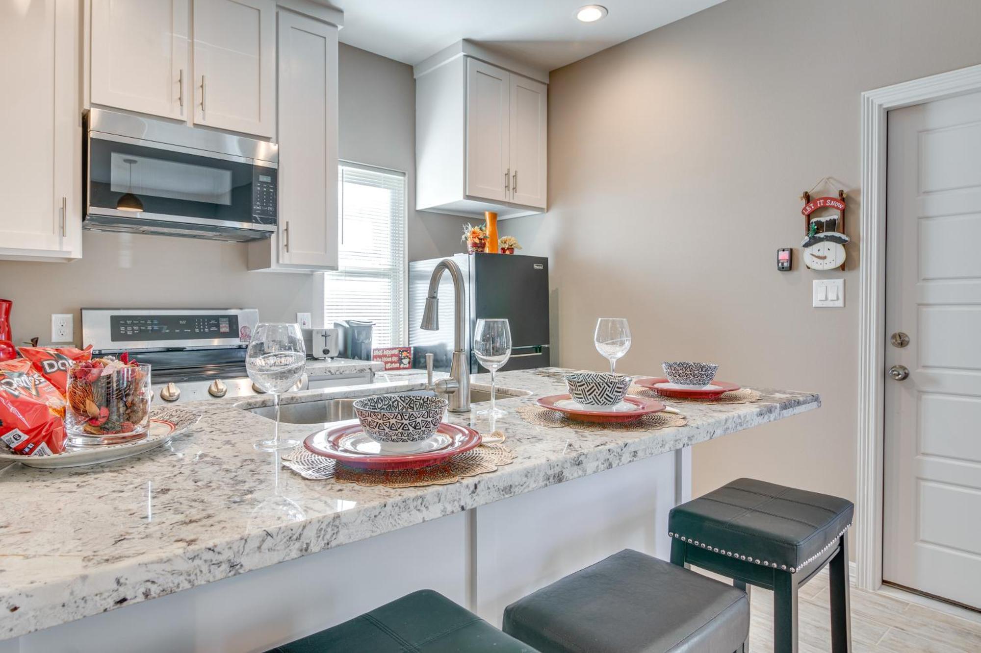 Pet-Friendly Brownsville Apartment With Yard! ภายนอก รูปภาพ
